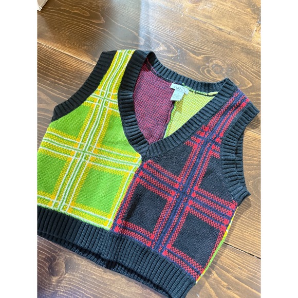 Rue21 Plaid Knit Sweater‎ Vest Sleeveless Green Red Black Retro Style Y2K - Picture 8 of 8